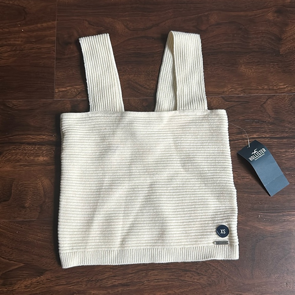 Knit cropped top